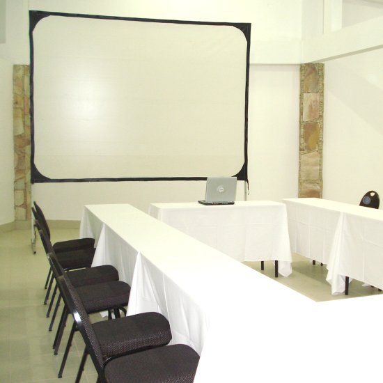 Página Eventos Empresariais 4 Hotel Rio de Pedras 550x550 85porc